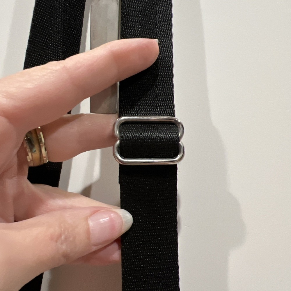 LeSportsac Kasey Moonflower Pattern Crossbody Bag Black‎ Floral Polyester Artsy - Picture 9 of 11